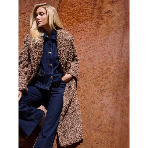 Mohito - Płaszcz typu teddy - beżowy ze sklepu Mohito w kategorii Płaszcze damskie - zdjęcie 187207579