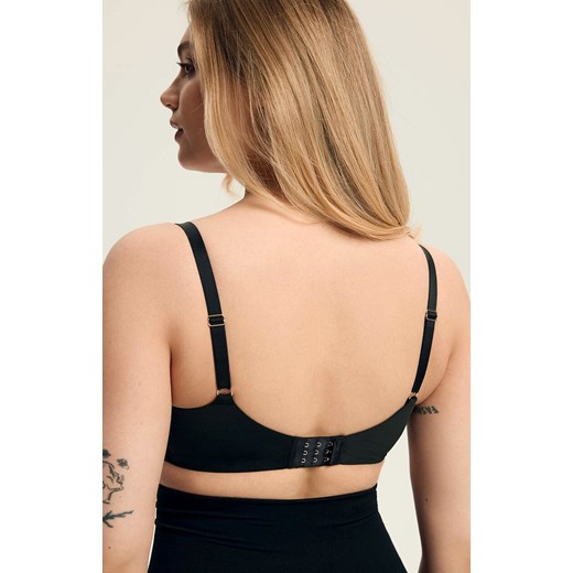 Esotiq biustonosz minimizer czarny Subtelle 44248-99X, Kolor czarny, Rozmiar 70E, Esotiq ze sklepu Primodo w kategorii Biustonosze - zdjęcie 187209295