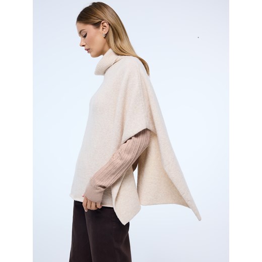 Mohito - Ponczo - beżowy - id: 206HF-80X - marki Mohito - 187218859 Mohito - Ponczo - beżowy ze sklepu Mohito w kategorii Poncza - zdjęcie 187218859