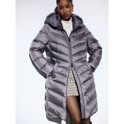 Mohito - Pikowany szary płaszcz z naturalnym puchem - szary Mohito 42 Mohito