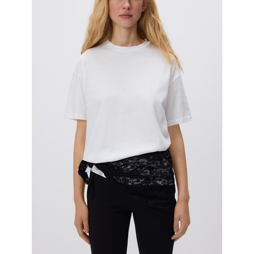 Reserved - T-shirt z koronkową bandaną - złamana biel - id: 658IU-01X - marki Reserved - 187219457 Reserved - T-shirt z koronkową bandaną - złamana biel ze sklepu Reserved w kategorii Bluzki damskie - zdjęcie 187219457