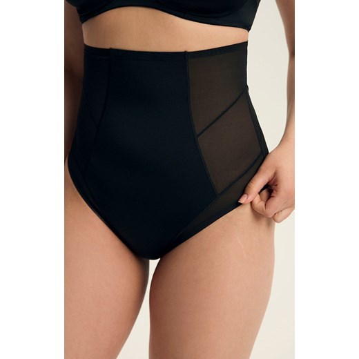 Esotiq stringi damskie modelujące Sculpt 43924-99X, Kolor czarny, Rozmiar L, Esotiq - id: 221262 - marki Esotiq - 187230548 Esotiq stringi damskie modelujące Sculpt 43924-99X, Kolor czarny, Rozmiar L, Esotiq ze sklepu Intymna w kategorii Majtki damskie - zdjęcie 187230548