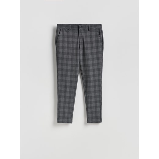 Reserved - Spodnie slim fit w kratę - ciemnoszary - id: YV884-90P - marki Reserved - 187234537 Reserved - Spodnie slim fit w kratę - ciemnoszary ze sklepu Reserved w kategorii Spodnie męskie - zdjęcie 187234537