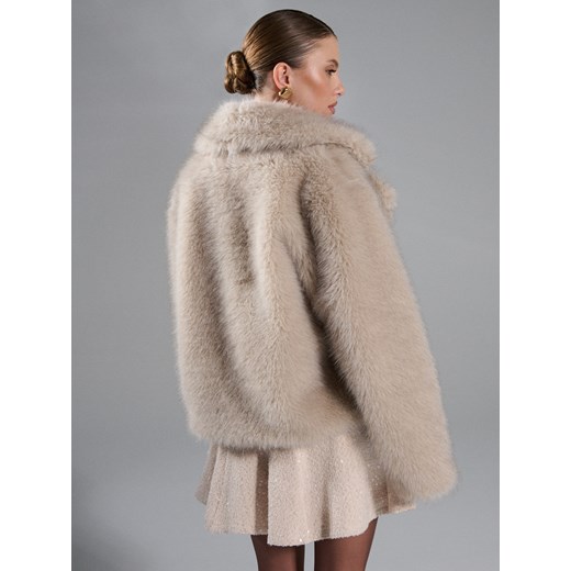Sinsay - Płaszcz z imitacji futra - kremowy Sinsay M Sinsay