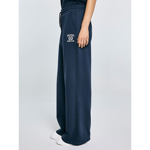 BIG STAR Spodnie dresowe &quot;Madelinap&quot; w kolorze granatowym L okazja Limango Polska