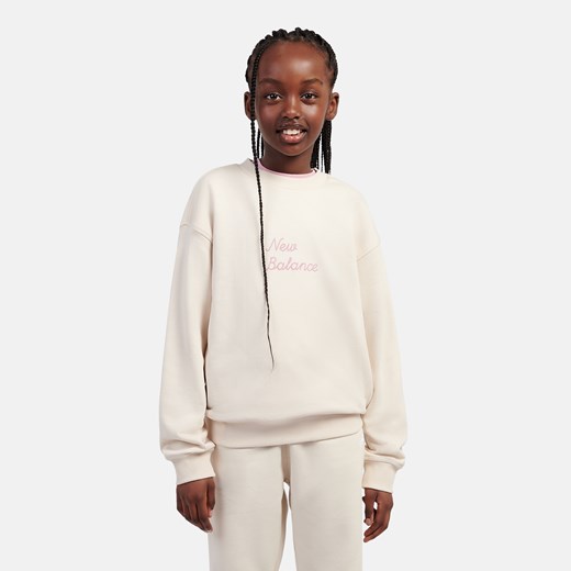 Bluza dziecięca New Balance LAKG0203BIS – beżowa ze sklepu New Balance Poland w kategorii Bluzy dziewczęce - zdjęcie 187240345