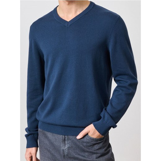 Sinsay - Sweter z dekoltem w serek - niebieski - id: 775FZ-55X - marki Sinsay - 187241507 Sinsay - Sweter z dekoltem w serek - niebieski ze sklepu Sinsay w kategorii Swetry męskie - zdjęcie 187241507