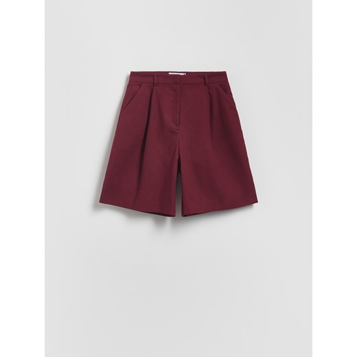 Reserved - Bermudy w kant z dodatkiem lnu - burgundowy ze sklepu Reserved w kategorii Szorty - zdjęcie 187242386