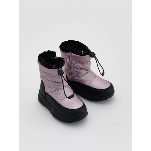 Reserved - Ocieplane śniegowce - lawendowy ze sklepu Reserved w kategorii Buty zimowe dziecięce - zdjęcie 187242486