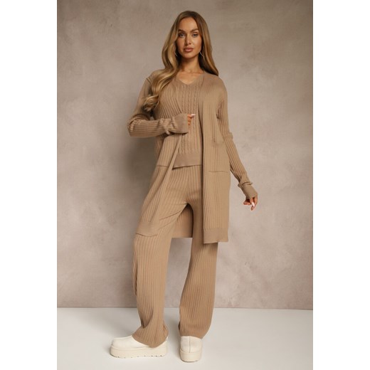 Ciemnobeżowy Komplet z Dzianiny z Bawełną Spodnie Kamizelka i Długi Kardigan Mevalinia - id: 3642-S-44-D.BEIGE - marki Renee - 187243799 Ciemnobeżowy Komplet z Dzianiny z Bawełną Spodnie Kamizelka i Długi Kardigan Mevalinia ze sklepu renee.pl w kategorii Komplety i garnitury damskie - zdjęcie 187243799