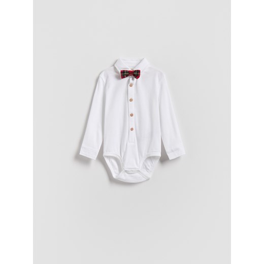 Reserved - Bawełniane body z muszką - biały ze sklepu Reserved w kategorii Body niemowlęce - zdjęcie 187244458