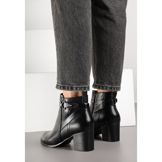Czarne Botki na Słupku z Metaliczną Aplikacją przy Cholewce Tulianis 40 born2be.pl