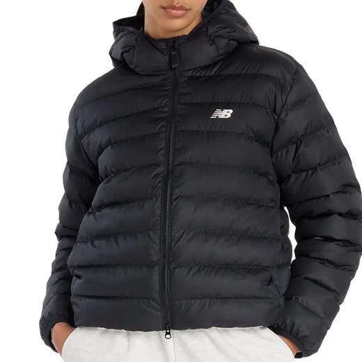 Kurtka damska New Balance WO53500BK - czarna New Balance streetstyle24.pl