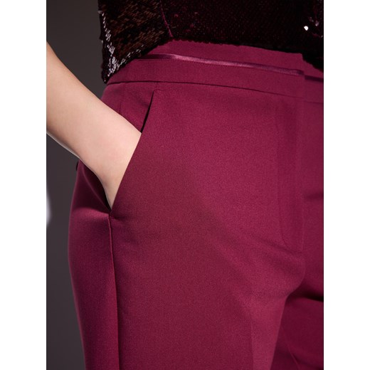 Mohito - Spodnie z prostą nogawką - kasztanowy Mohito 36 Mohito