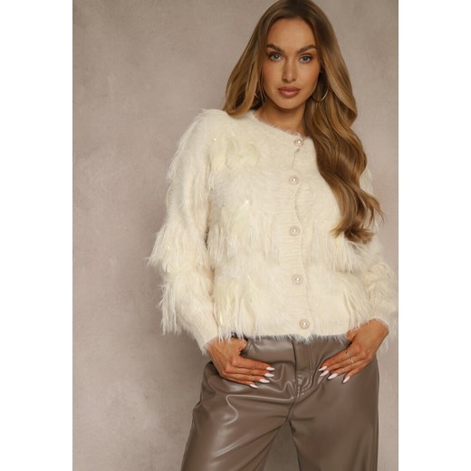 Beżowy Kardigan w Eleganckim Stylu z Imitacją Piór i Perłowymi Guzikami Nessea - id: 3750-M-43-L.BEIGE - marki Renee - 187260176 Beżowy Kardigan w Eleganckim Stylu z Imitacją Piór i Perłowymi Guzikami Nessea ze sklepu renee.pl w kategorii Swetry damskie - zdjęcie 187260176