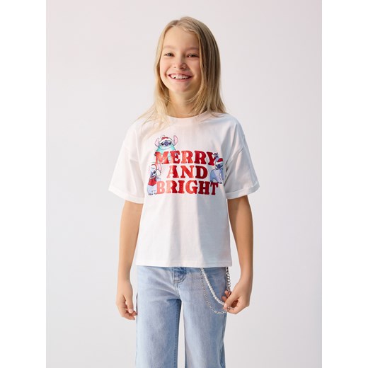 Reserved - Świąteczny t-shirt Lilo i Stitch - złamana biel - id: 512FT-01X - marki Reserved - 187260278 Reserved - Świąteczny t-shirt Lilo i Stitch - złamana biel ze sklepu Reserved w kategorii Bluzki dziewczęce - zdjęcie 187260278