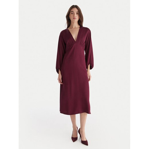 ViCOLO Sukienka koktajlowa TF0250 Bordowy Regular Fit - id: 0000305919663 - marki Vicolo - 187264076 ViCOLO Sukienka koktajlowa TF0250 Bordowy Regular Fit ze sklepu MODIVO w kategorii Sukienki - zdjęcie 187264076