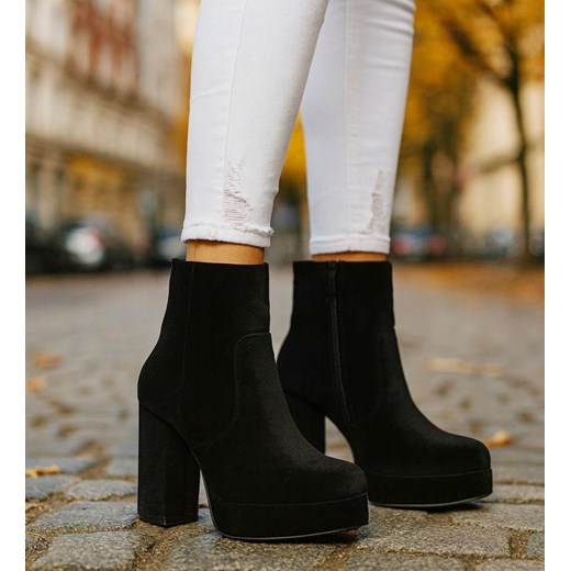 Welurowe czarne botki damskie na platformie /J6-2 H2 18391 G284/ - id: 33344 - marki Pantofelek24.pl - 187269098 Welurowe czarne botki damskie na platformie /J6-2 H2 18391 G284/ ze sklepu Pantofelek24.pl w kategorii Botki - zdjęcie 187269098