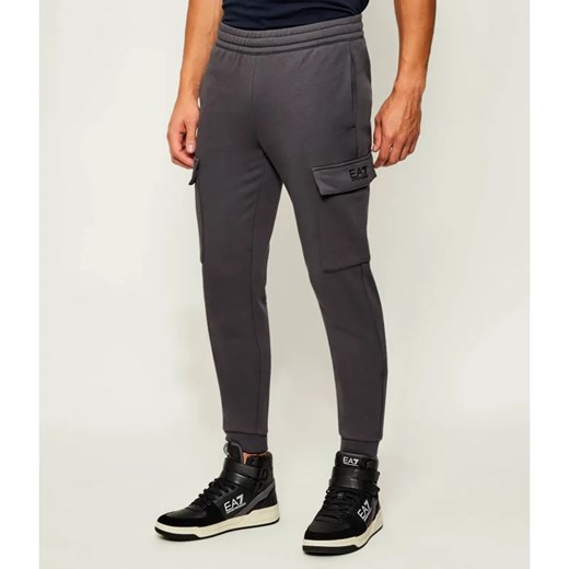 EA7 Spodnie dresowe | Regular Fit ze sklepu Gomez Fashion Store w kategorii Spodnie męskie - zdjęcie 187274926