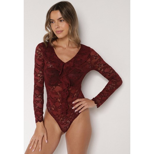 Bordowe Koronkowe Body z Falbanką Vidane ze sklepu born2be.pl w kategorii Body damskie - zdjęcie 187278638