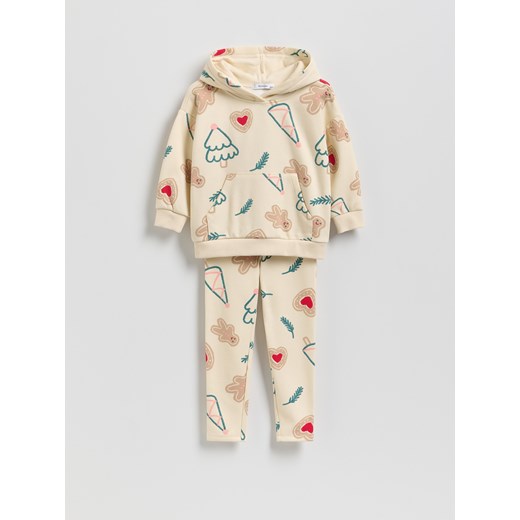 Reserved - Ocieplany komplet ze świątecznym motywem - kremowy ze sklepu Reserved w kategorii Komplety chłopięce - zdjęcie 187279635