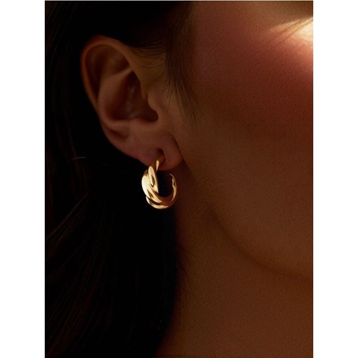 Sinsay - Kolczyki z błyszczącym wykończeniem - złoty ze sklepu Sinsay w kategorii Kolczyki - zdjęcie 187280705