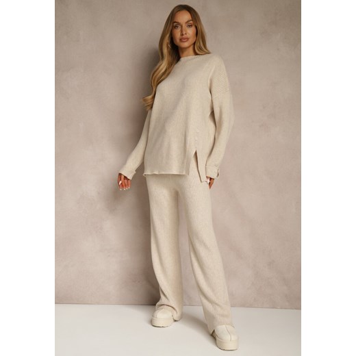 Jasnobeżowy Komplet z Wełną i Bawełną Sweter z Guzikami i Szerokie Spodnie Reinelia - id: 3823-M-299-CREAM - marki Renee - 187290197 Jasnobeżowy Komplet z Wełną i Bawełną Sweter z Guzikami i Szerokie Spodnie Reinelia ze sklepu renee.pl w kategorii Komplety i garnitury damskie - zdjęcie 187290197