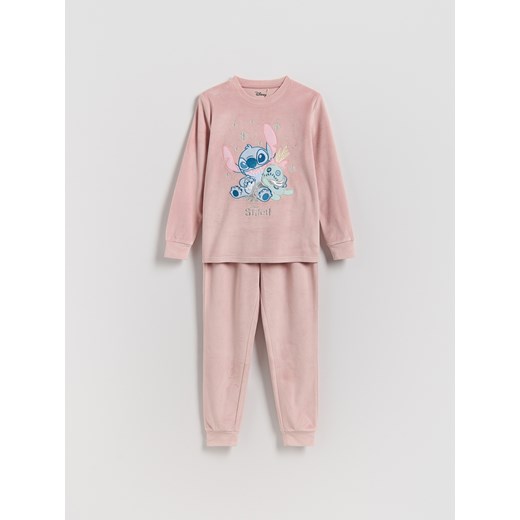 Reserved - Welurowa piżama Lilo i Stitch - brudny róż - id: 594EB-39X - marki Reserved - 187290749 Reserved - Welurowa piżama Lilo i Stitch - brudny róż ze sklepu Reserved w kategorii Piżamy dziecięce - zdjęcie 187290749