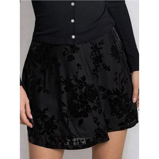 Sinsay - Spódnica mini - czarny - id: 135FJ-99X - marki Sinsay - 187291639 Sinsay - Spódnica mini - czarny ze sklepu Sinsay w kategorii Spódnice - zdjęcie 187291639