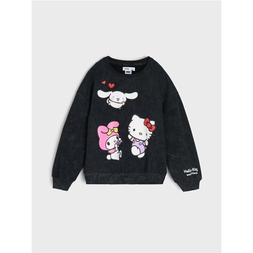 Sinsay - Bluza crewneck z nadrukiem Hello Kitty - czarny - id: 364DN-99X - marki Sinsay - 187291659 Sinsay - Bluza crewneck z nadrukiem Hello Kitty - czarny ze sklepu Sinsay w kategorii Bluzy chłopięce - zdjęcie 187291659