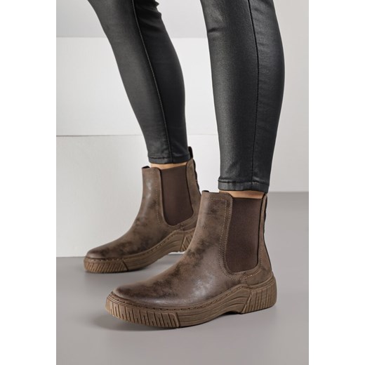 Brązowe Botki Sztyblety na Ozdobnie Żłobionej Podeszwie Ezisane - id: 402011 - marki born2be - 187292307 Brązowe Botki Sztyblety na Ozdobnie Żłobionej Podeszwie Ezisane ze sklepu born2be.pl w kategorii Botki - zdjęcie 187292307