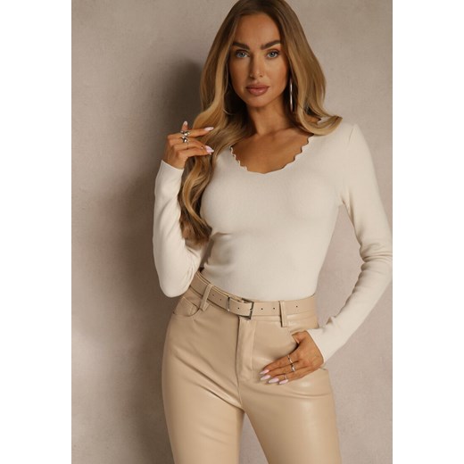 Beżowy Sweter o Taliowanym Kroju z Nieregularnym Dekoltem w V Fenalissa - id: WMY-5858-MIX3K-42-BEIGE - marki Renee - 187292425 Beżowy Sweter o Taliowanym Kroju z Nieregularnym Dekoltem w V Fenalissa ze sklepu renee.pl w kategorii Swetry damskie - zdjęcie 187292425
