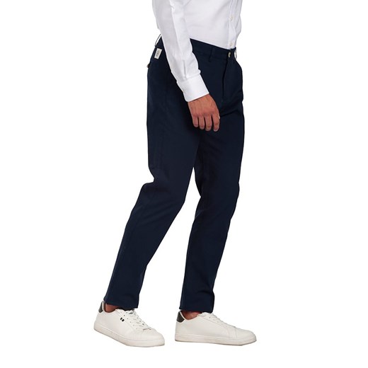 The Time of Bocha Spodnie chino w kolorze granatowym - id: 17878459 - marki The Time Of Bocha - 187298957 The Time of Bocha Spodnie chino w kolorze granatowym ze sklepu Limango Polska w kategorii Spodnie męskie - zdjęcie 187298957