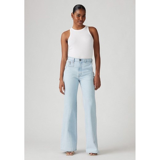 Levi&apos;s Dżinsy - Comfort fit - w kolorze błękitnym ze sklepu Limango Polska w kategorii Jeansy damskie - zdjęcie 187299958
