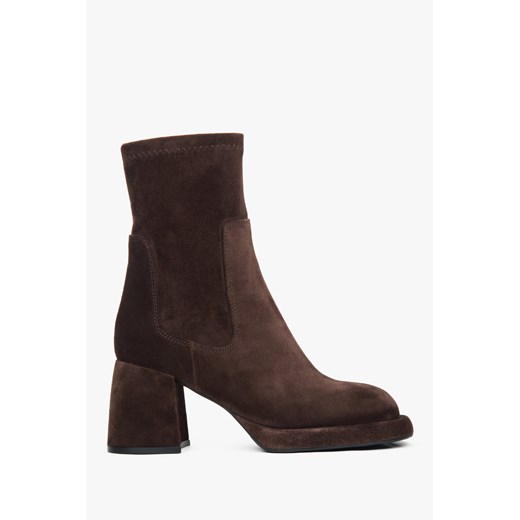 Estro: Ciemnobrązowe botki damskie z weluru naturalnego i stretchu na stabilnym obcasie ze sklepu Estro w kategorii Botki - zdjęcie 187301429