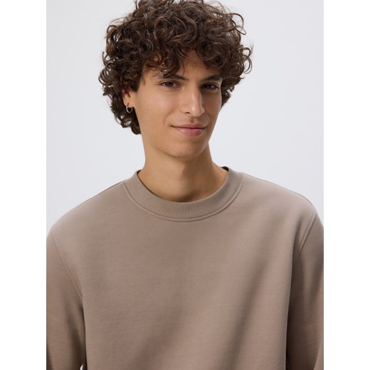 Reserved - Gładka bluza z bawełną - beżowy ze sklepu Reserved w kategorii Bluzy męskie - zdjęcie 187301527