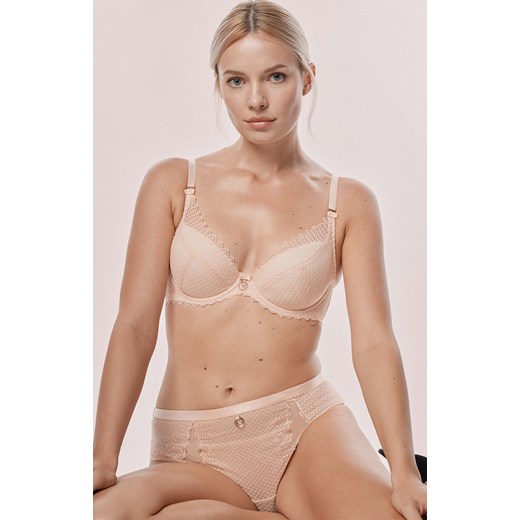 Koronkowe figi brazylijskie Kayla, Kolor łososiowy, Rozmiar S, Mefemi - id: 188551 - marki Mefemi - 187302559 Koronkowe figi brazylijskie Kayla, Kolor łososiowy, Rozmiar S, Mefemi ze sklepu Intymna w kategorii Majtki damskie - zdjęcie 187302559