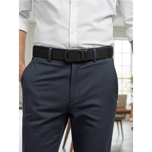 Sinsay - Pasek z automatyczną klamrą - czarny - id: 087EK-99X - marki Sinsay - 187305967 Sinsay - Pasek z automatyczną klamrą - czarny ze sklepu Sinsay w kategorii Paski męskie - zdjęcie 187305967