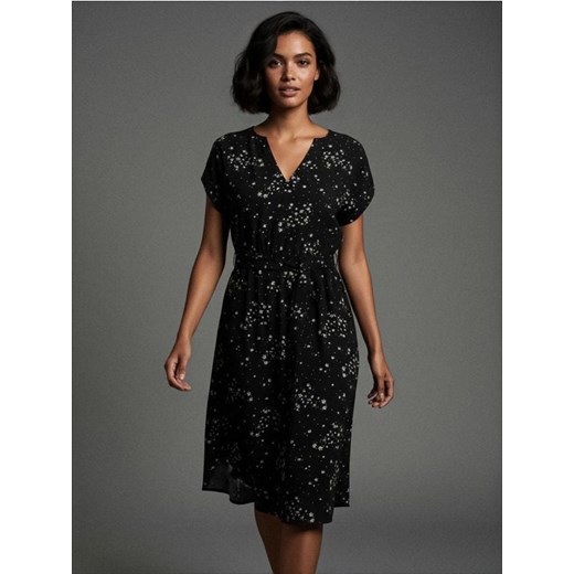 Sinsay - Wiskozowa sukienka midi w kwiaty - czarny ze sklepu Sinsay w kategorii Sukienki - zdjęcie 187306027