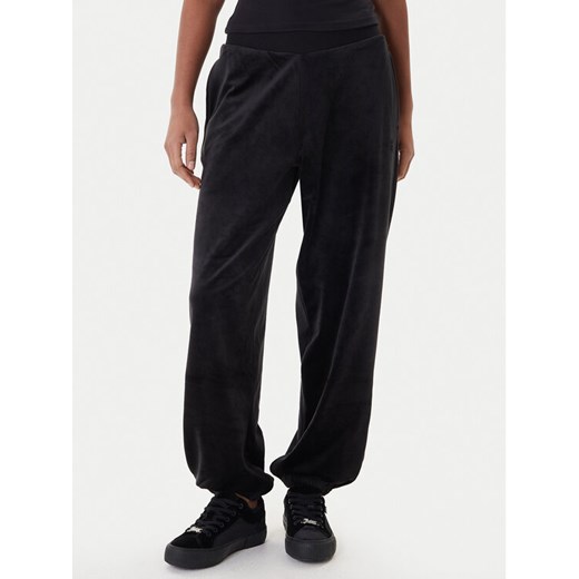 Juicy Couture Spodnie dresowe Davidson JCBBJ224811 Czarny Regular Fit ze sklepu MODIVO w kategorii Spodnie damskie - zdjęcie 187306229