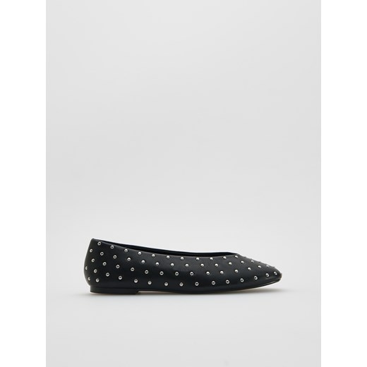 Reserved - Baleriny z ćwiekami - czarny ze sklepu Reserved w kategorii Balerinki - zdjęcie 187308216