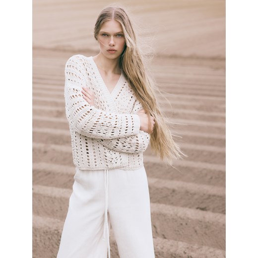 Reserved - Ażurowy kardigan - kremowy Reserved S promocyjna cena Reserved