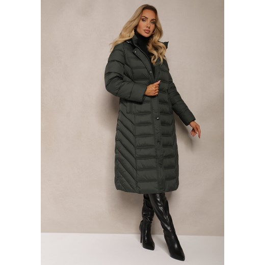 Ciemnozielona Długa Kurtka z Pikowanymi Przeszyciami i Kapturem z Możliwością Odpięcia Realithra ze sklepu renee.pl w kategorii Kurtki damskie - zdjęcie 187314909