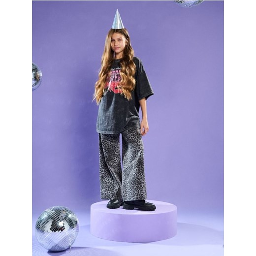 Sinsay - Bawełniana koszulka z efektem sprania - czarny Sinsay 146 (10-11 l) Sinsay