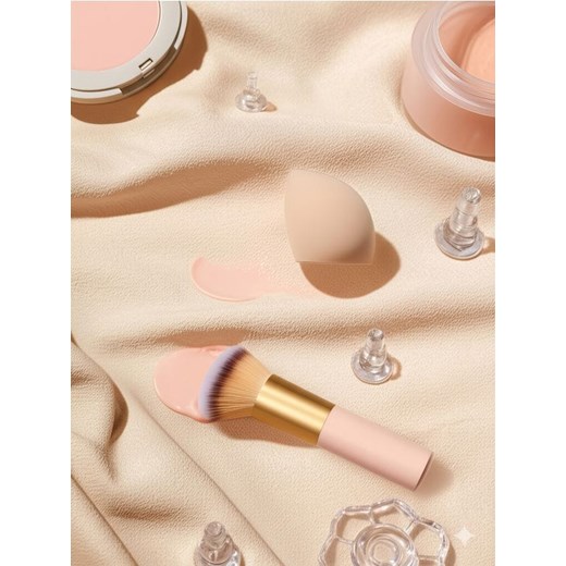 Sinsay - Pędzel i gąbka do makijażu - różowy - id: 879GO-03X - marki Sinsay - 187316096 Sinsay - Pędzel i gąbka do makijażu - różowy ze sklepu Sinsay w kategorii Pędzle do makijażu - zdjęcie 187316096