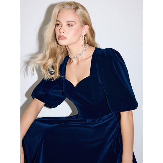 Mohito - Welurowa granatowa sukienka mini - granatowy ze sklepu Mohito w kategorii Sukienki - zdjęcie 187316226