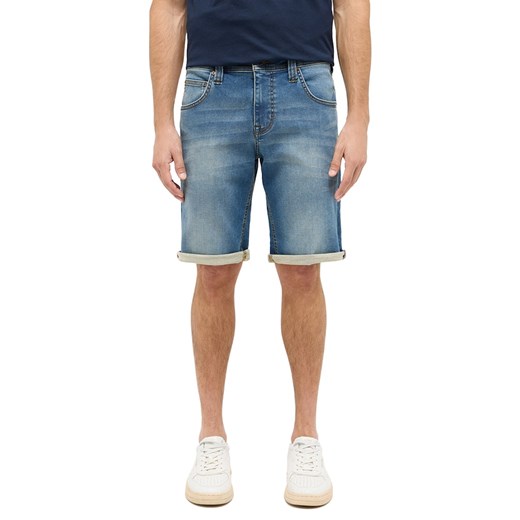 Męskie Szorty Mustang Style Chicago Shorts Z Denim Blue 1016349 5000 773 ze sklepu YouNeedit.pl w kategorii Jeansy męskie - zdjęcie 187321265