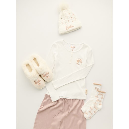 Sinsay - Kapcie z futerkiem Barbie - kremowy Sinsay 40/41 Sinsay