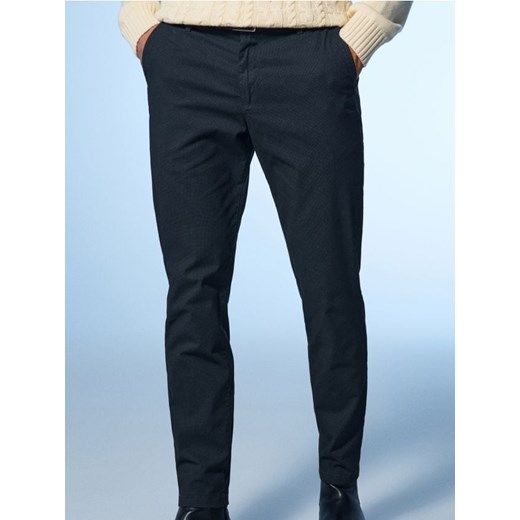 Sinsay - Eleganckie spodnie chino z paskiem - granatowy ze sklepu Sinsay w kategorii Spodnie męskie - zdjęcie 187322595