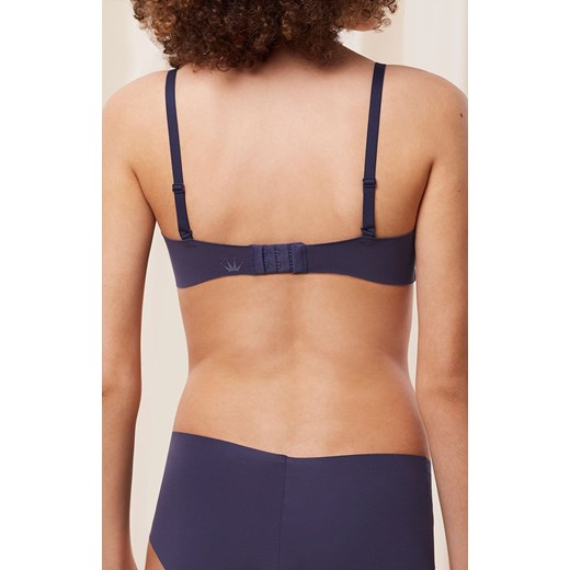 Triumph biustonosz miękki soft bez fiszbin granatowy Flex Smart N EX 10215907, Kolor granatowy, Rozmiar 2, Triumph ze sklepu Primodo w kategorii Biustonosze - zdjęcie 187323109